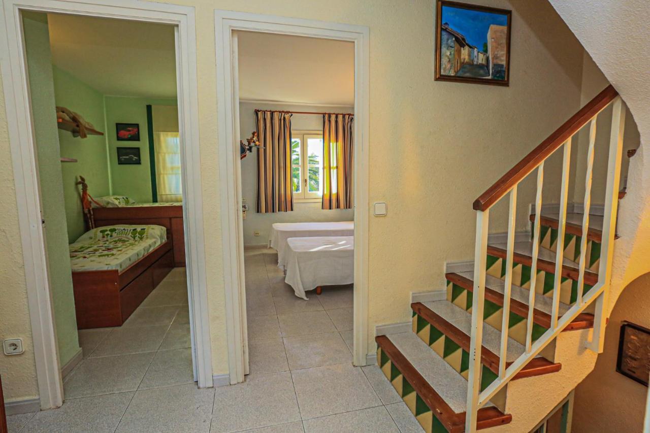 Calderon De La Barca - Only Families Villa Cambrils Buitenkant foto