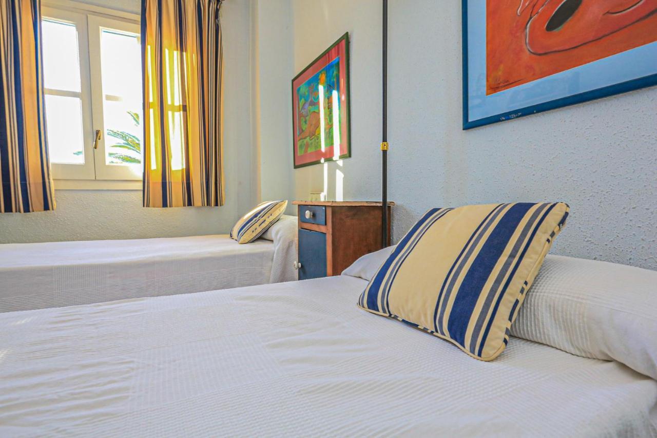 Calderon De La Barca - Only Families Villa Cambrils Buitenkant foto