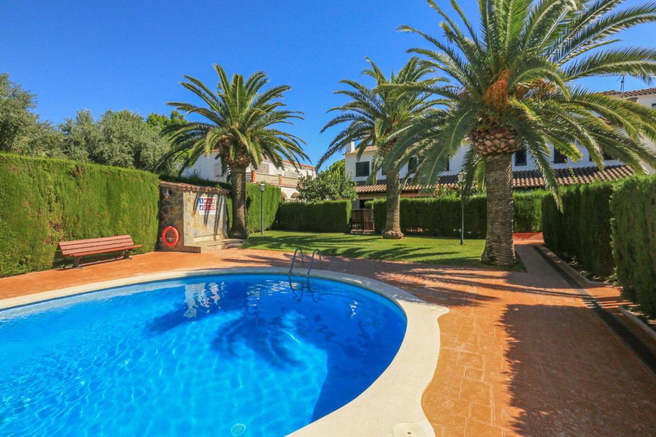 Calderon De La Barca - Only Families Villa Cambrils Buitenkant foto