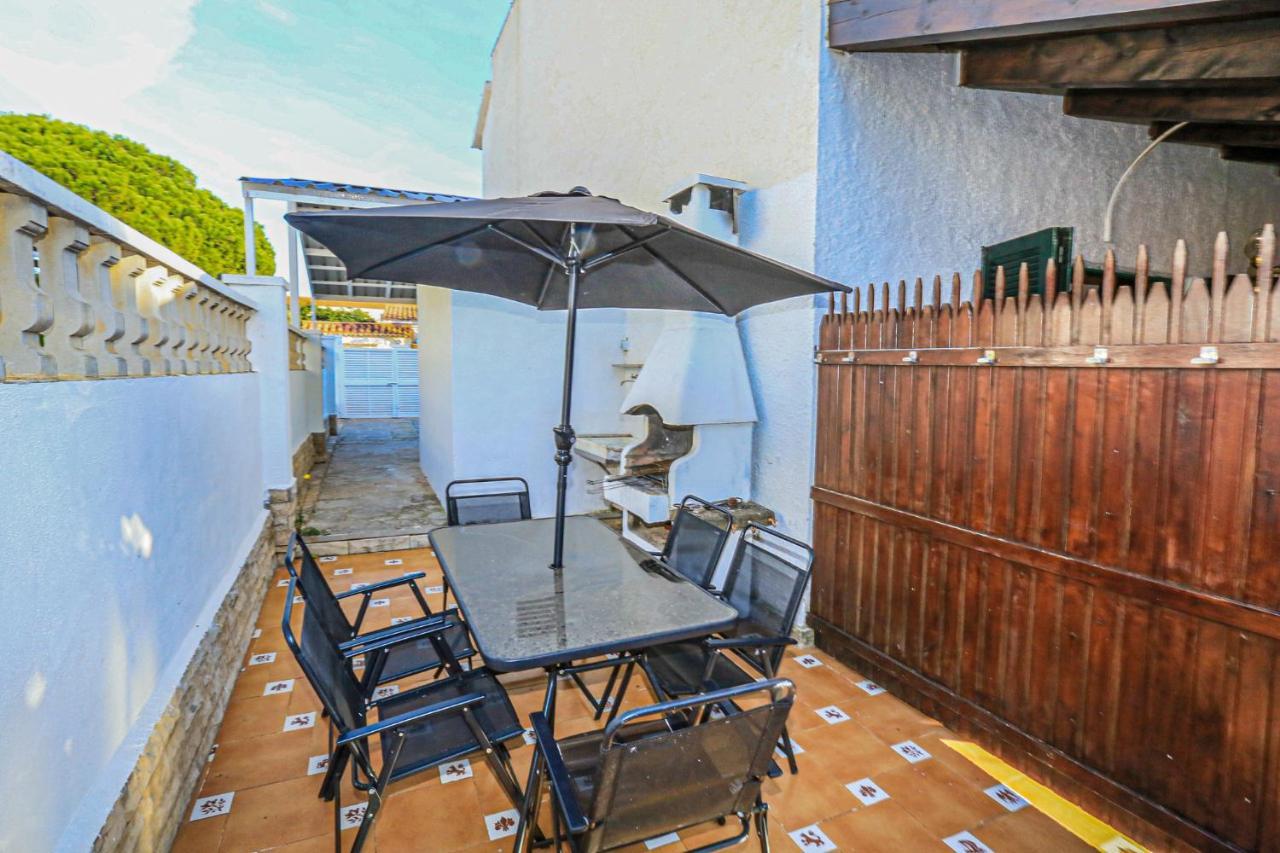 Calderon De La Barca - Only Families Villa Cambrils Buitenkant foto