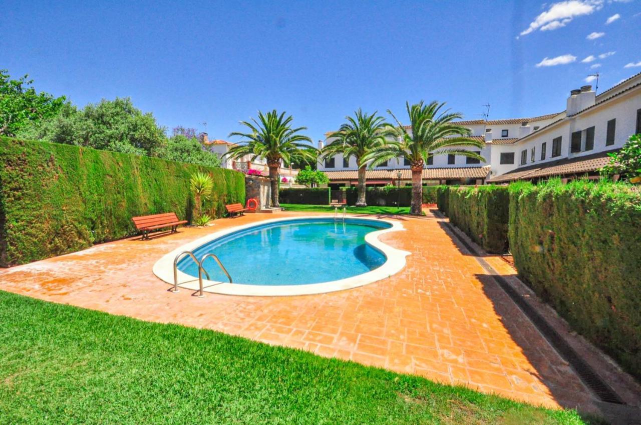 Calderon De La Barca - Only Families Villa Cambrils Buitenkant foto
