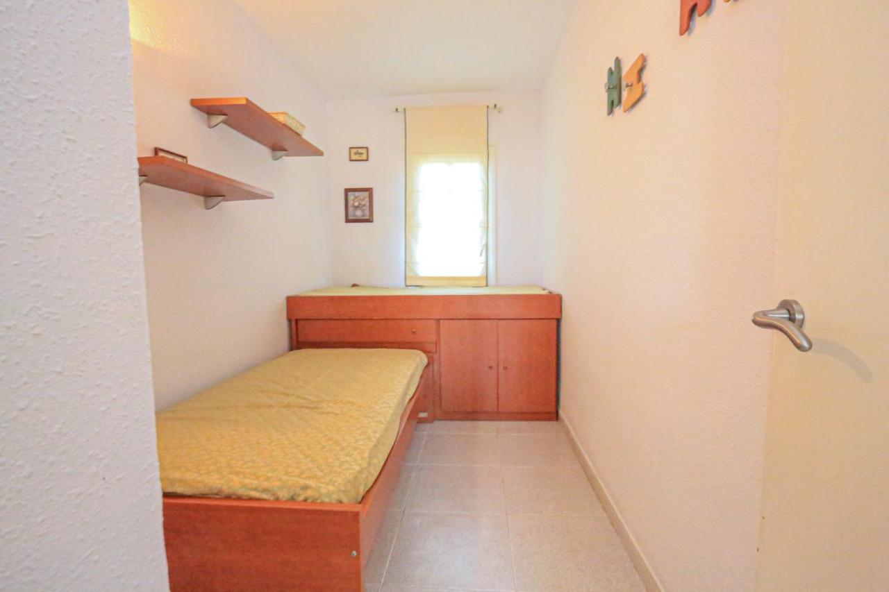 Calderon De La Barca - Only Families Villa Cambrils Buitenkant foto