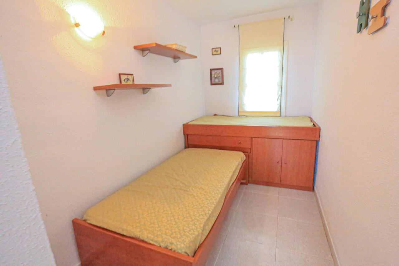 Calderon De La Barca - Only Families Villa Cambrils Buitenkant foto